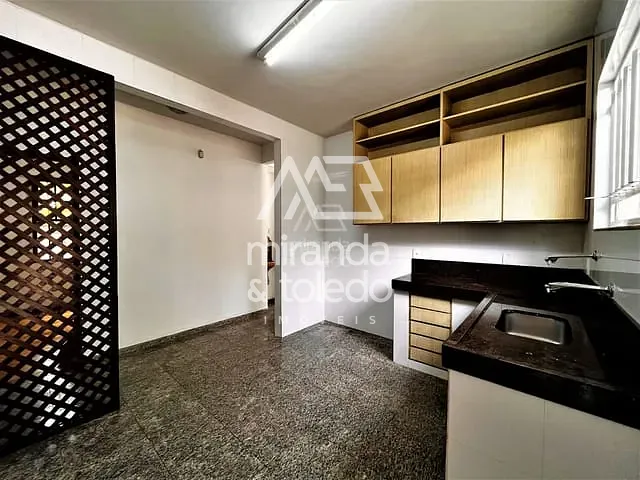 Casa com 400m² 3 quartos e 4 banheiros, à venda, no bairro Santo Antônio em Cachoeiro De Itapemirim