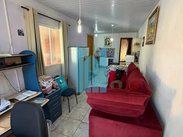 Casa 3 quartos e 2 banheiros, à venda, no bairro Monte Verde em Poços de Caldas