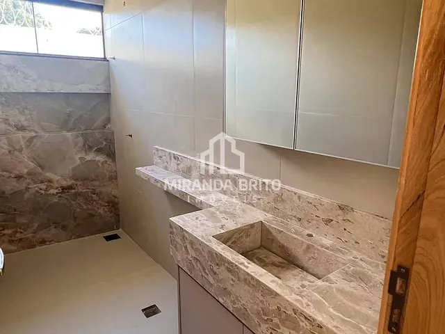 Casa com 203m² 3 quartos e 2 banheiros, à venda, no bairro Parque das Nações em Aparecida de Goiânia