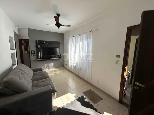 Casa com 220m² 4 quartos e 4 banheiros, à venda, no bairro Vila São Judas Thadeu em Botucatu