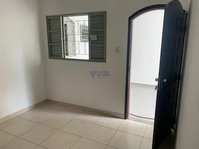 Casa com 125m² 2 quartos e 1 banheiro, para alugar, no bairro Vila Maria em São José dos Campos