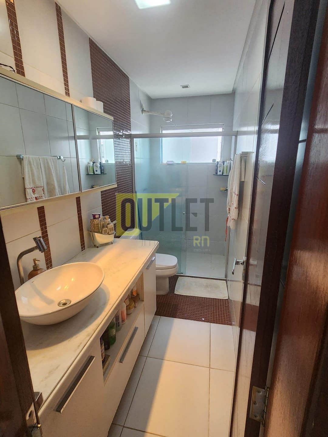 Casa, 4 quartos, 240 m² - Foto 28