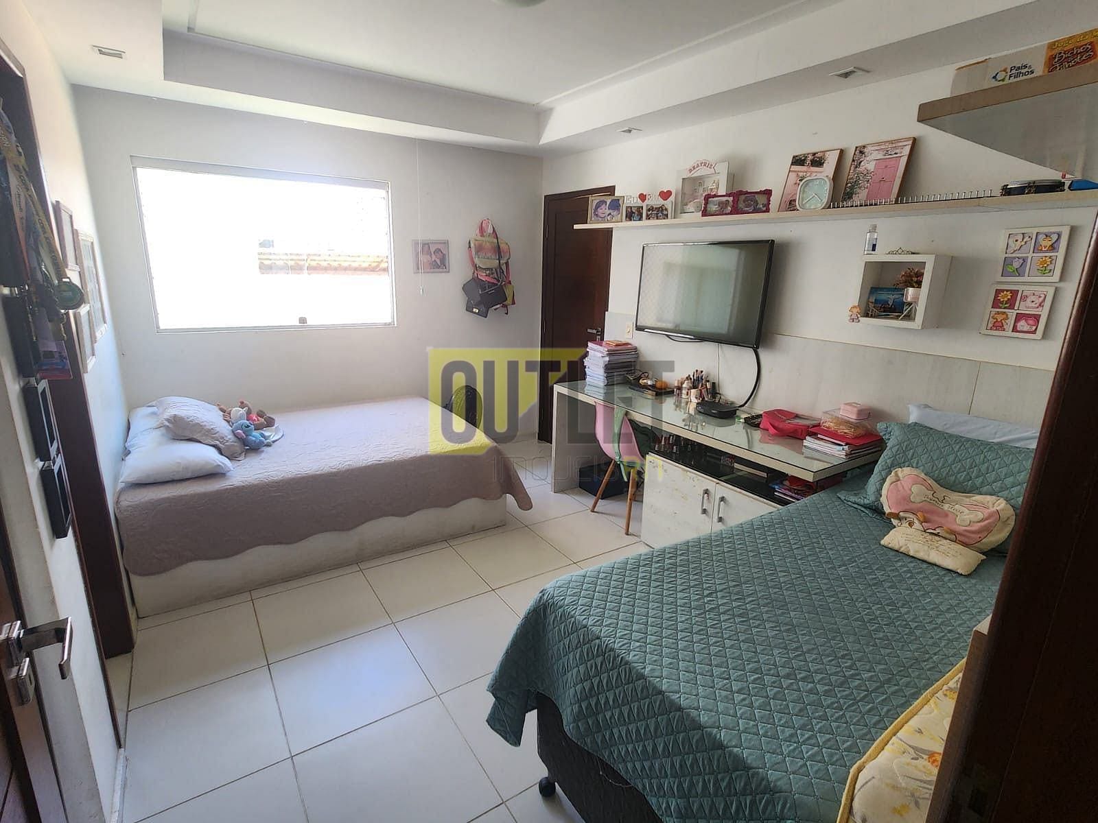 Casa, 4 quartos, 240 m² - Foto 21