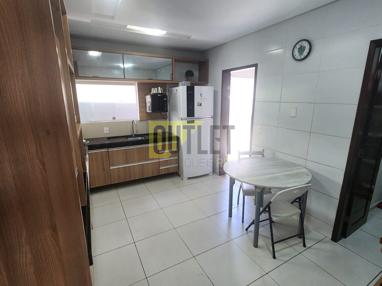 Casa, 4 quartos, 240 m² - Foto 23