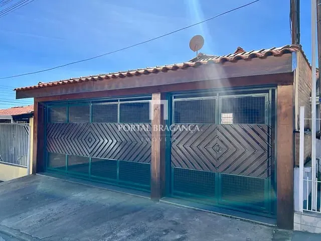 Casa 4 quartos e 3 banheiros, à venda, no bairro Jardim São José em Bragança Paulista