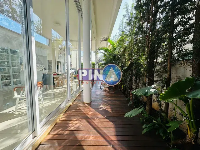 Casa com 440m² 4 quartos e 6 banheiros, à venda, no bairro Jardins Verona em Goiânia