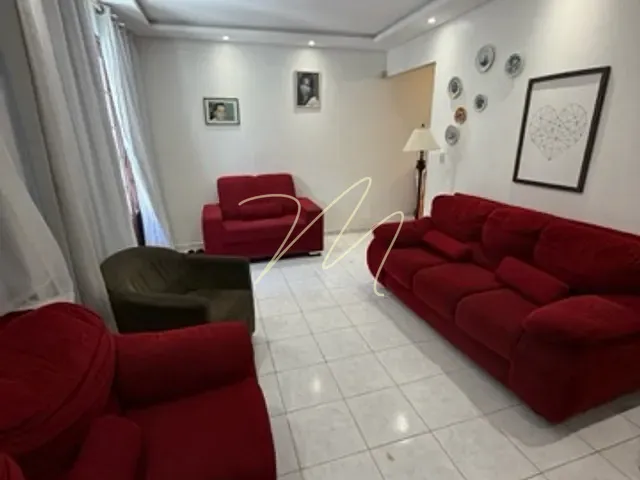 Casa 4 quartos e 3 banheiros, à venda, no bairro Hernani Sá em Ilhéus