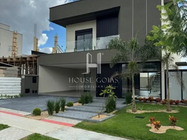 Sobrado com 328m² 5 quartos e 7 banheiros, à venda, no bairro Residencial Parqville Jacarandá em Aparecida de Goiânia