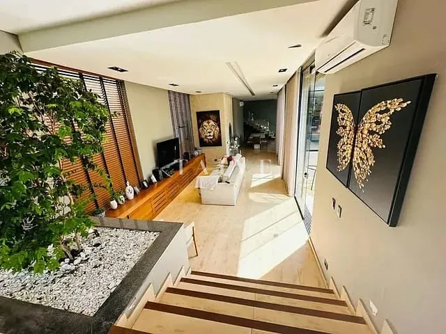 Casa com 341m² 3 quartos e 5 banheiros, à venda, no bairro Esperança em Londrina