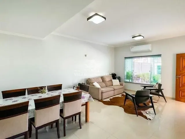 Casa com 266m² 2 quartos e 2 banheiros, à venda, no bairro Jardim Maringá em Sinop