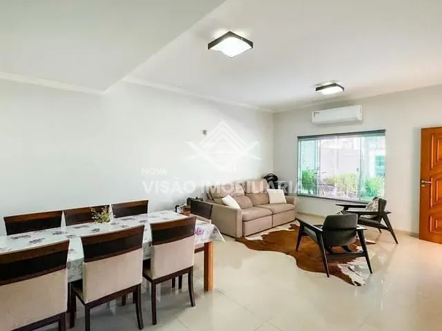 Casa com 266m² 2 quartos e 2 banheiros, à venda, no bairro Jardim Maringá em Sinop