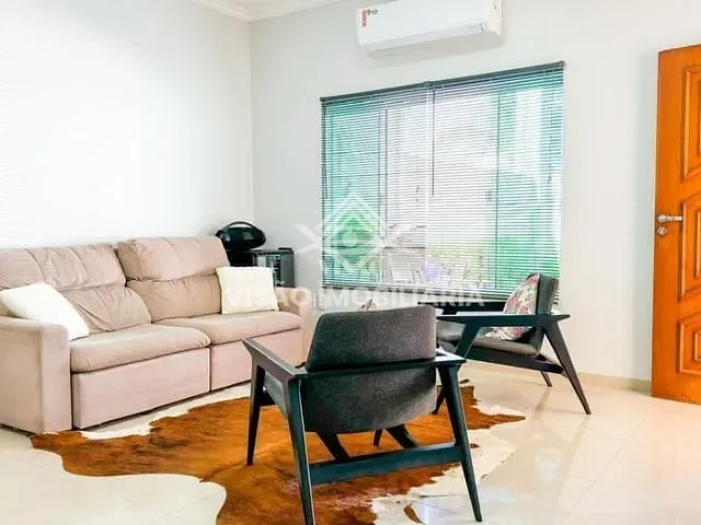 Casa com 266m² 2 quartos e 2 banheiros, à venda, no bairro Jardim Maringá em Sinop