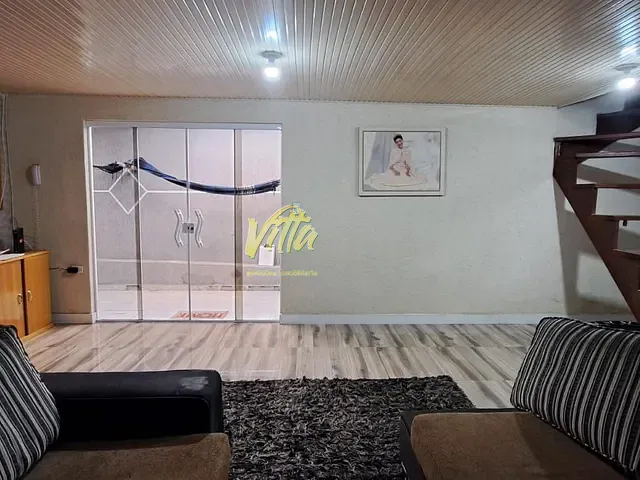 Casa 6 quartos e 5 banheiros, à venda, no bairro Costeira em Araucária