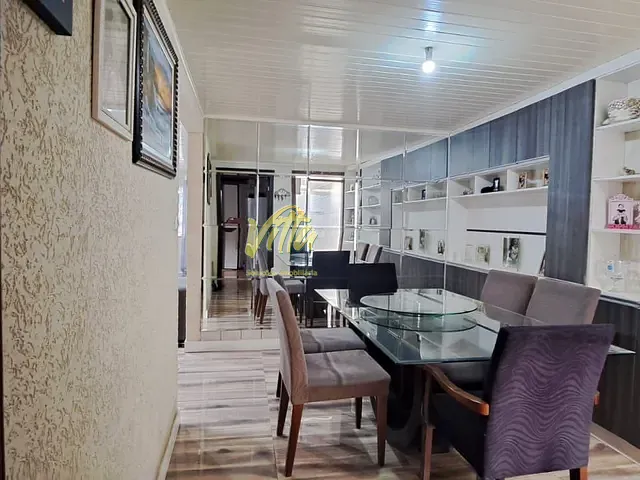 Casa 6 quartos e 5 banheiros, à venda, no bairro Costeira em Araucária