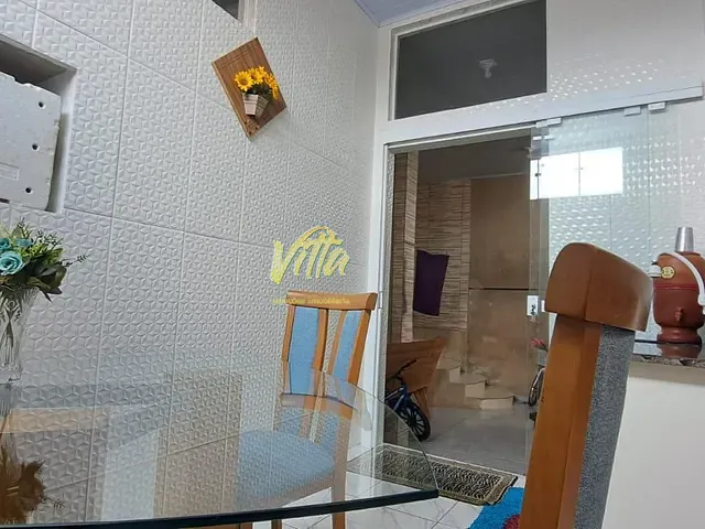 Casa 6 quartos e 5 banheiros, à venda, no bairro Costeira em Araucária