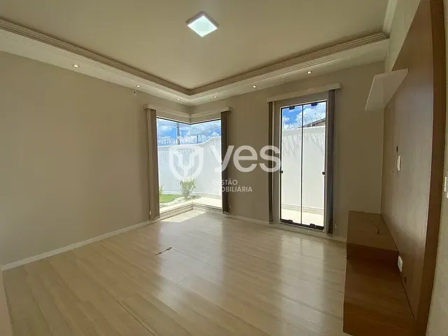 Casa com 360m² 3 quartos e 3 banheiros, à venda, no bairro Jardim Europa em Araxá