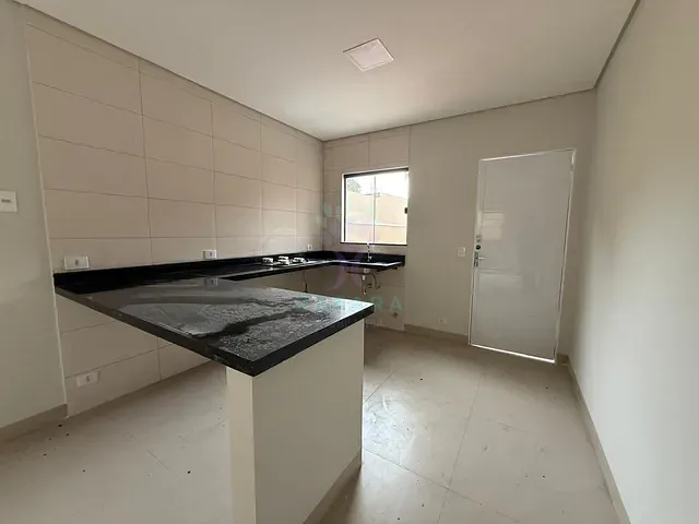 Casa com 123m² 2 quartos e 1 banheiro, para alugar, no bairro Vila Nossa Senhora das Graças em Campo Grande