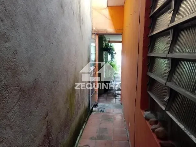 Casa com 309m² 3 quartos e 3 banheiros, à venda, no bairro Pestana em Osasco