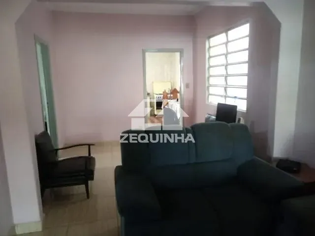 Casa com 309m² 3 quartos e 3 banheiros, à venda, no bairro Pestana em Osasco