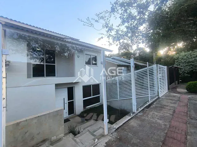 Casa 2 quartos e 2 banheiros, à venda, no bairro Liberdade em Erechim