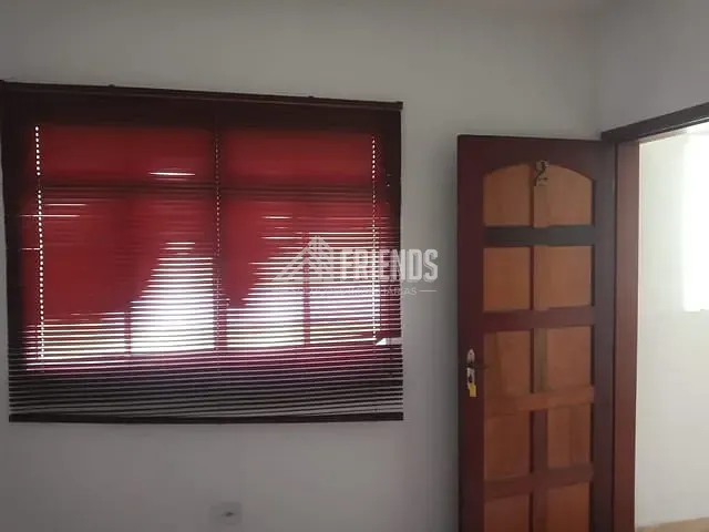 Casa 1 quarto e 1 banheiro, para alugar, no bairro Jardim das Oliveiras em São Paulo
