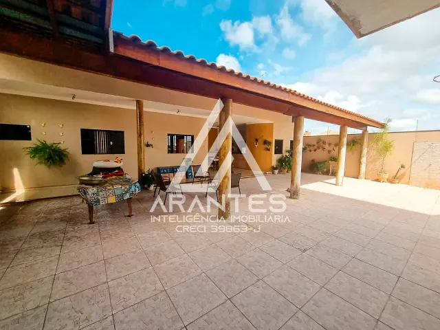 Casa 4 quartos e 6 banheiros, à venda, no bairro City Barretos em Barretos