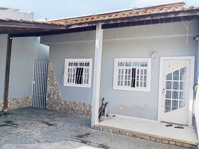 Casa 2 quartos e 1 banheiro, à venda, no bairro Parque João Maria em Campos dos Goytacazes