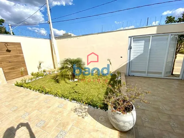 Casa com 225m² 1 quarto e 2 banheiros, à venda, no bairro Cambuí em Porto Feliz