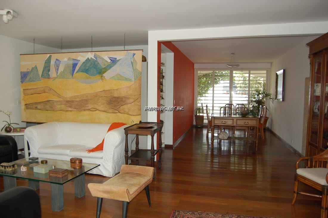 Casa, 2 quartos, 347 m² - Foto 1