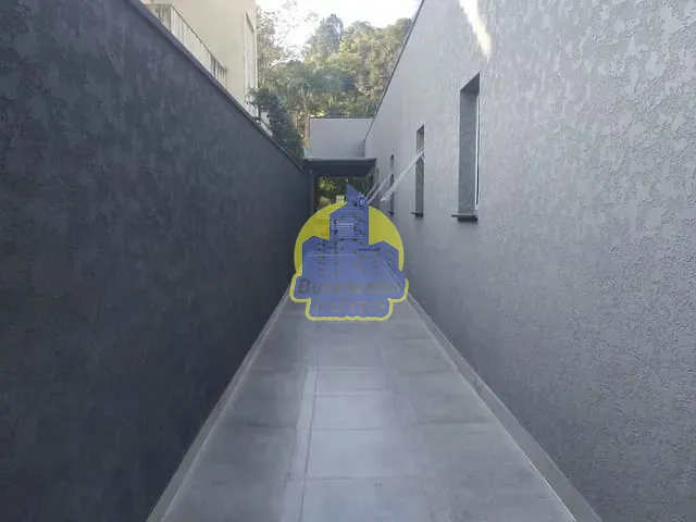 Casa com 600m² 4 quartos e 4 banheiros, à venda, no bairro Nova Higienópolis em Jandira