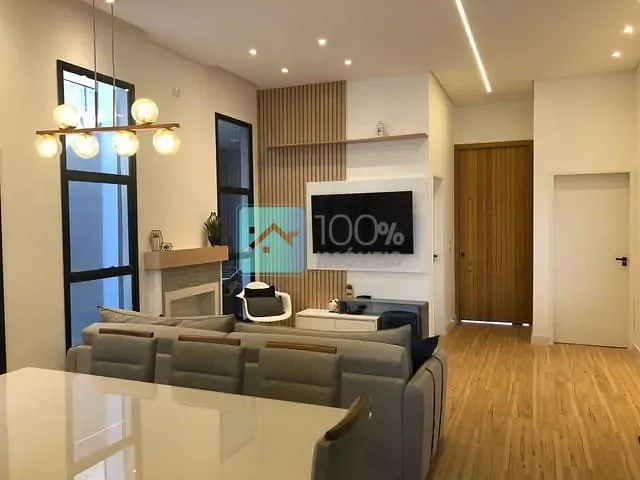 Casa com 300m² 3 quartos e 2 banheiros, à venda, no bairro Residencial Colinas em Caçapava