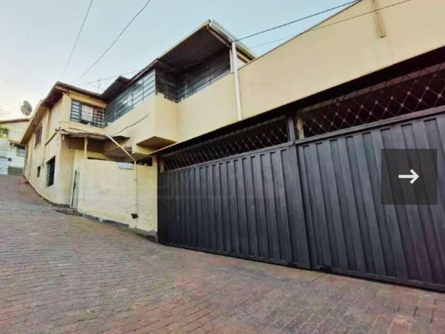 Casa com 330m² 6 quartos e 4 banheiros, à venda, no bairro Paulista em Piracicaba