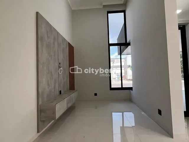 Casa 3 quartos e 2 banheiros, à venda, no bairro Ipanema em Araçatuba