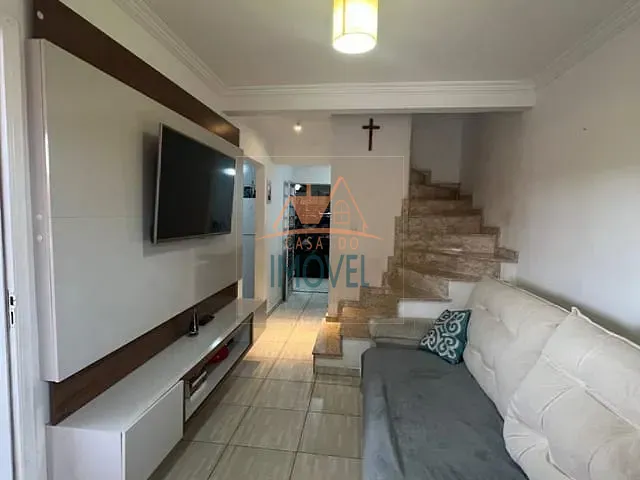 Casa 2 quartos e 1 banheiro, à venda, no bairro Jardim Petrópolis em Cotia