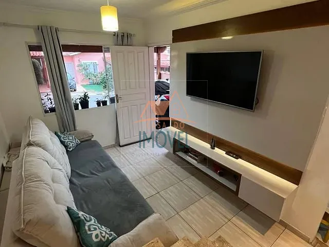 Casa 2 quartos e 1 banheiro, à venda, no bairro Jardim Petrópolis em Cotia