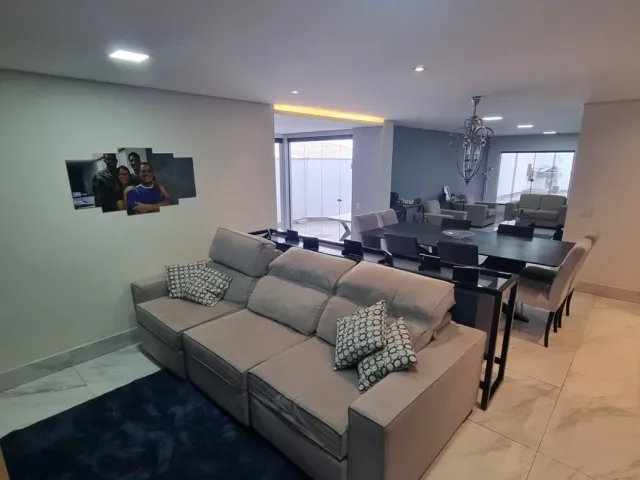 Casa 4 quartos e 5 banheiros, à venda, no bairro Setor Habitacional Vicente Pires em Brasília