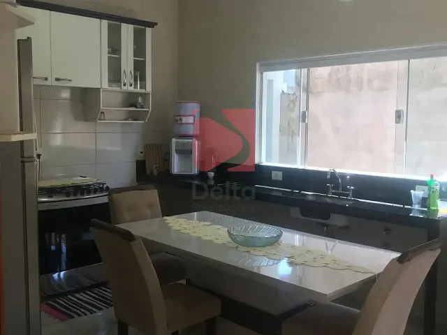 Casa 3 quartos e 1 banheiro, à venda, no bairro Jardim Kanebo em Pirassununga