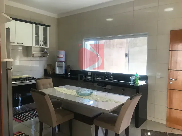 Casa 3 quartos e 1 banheiro, à venda, no bairro Jardim Kanebo em Pirassununga