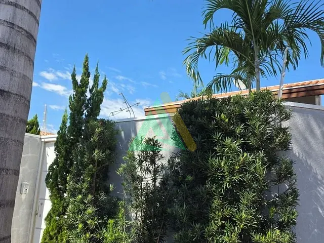 Casa com 300m² 3 quartos e 1 banheiro, à venda, no bairro Jardim Maria Antonieta em Mogi Mirim