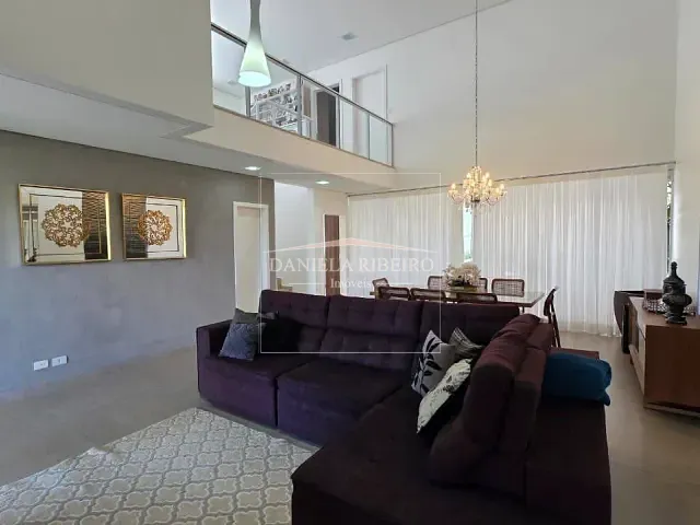 Casa com 330m² 3 quartos e 6 banheiros, à venda, no bairro Esperança em Londrina