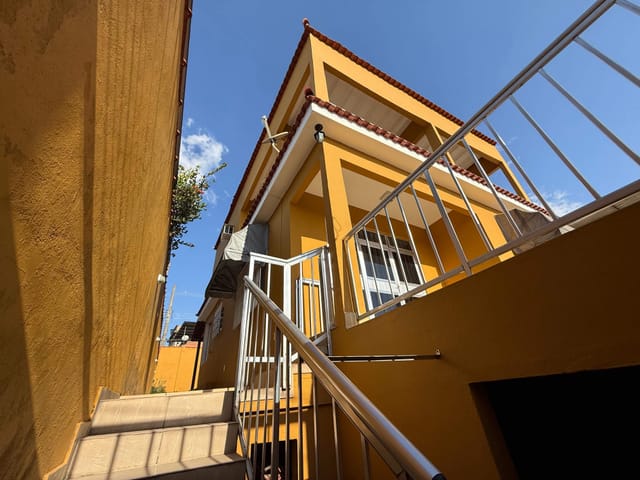 Foto do Casa - Casa Espaçosa e Confortável para Locação em Austin, Nova Iguaçu | FATOR IMÓVEIS