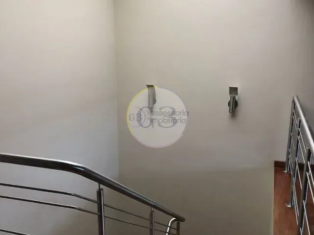 Casa 3 quartos e 5 banheiros, à venda, no bairro Centro em Pelotas