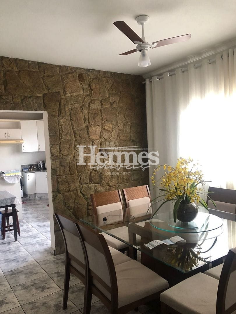 Casa, 4 quartos, 215 m² - Foto 3