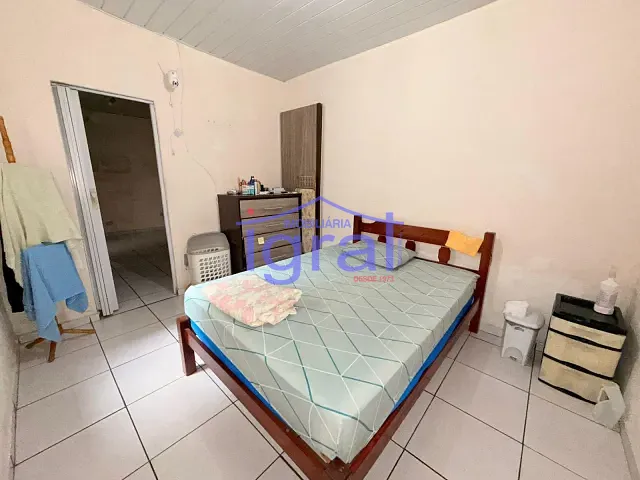 Casa com 202m² 4 quartos e 2 banheiros, para alugar, no bairro Vila Guarani (Z Sul) em São Paulo