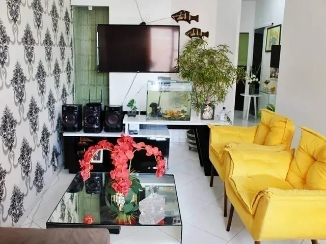 Casa 4 quartos e 2 banheiros, à venda, no bairro Clériston Andrade em Paulo Afonso