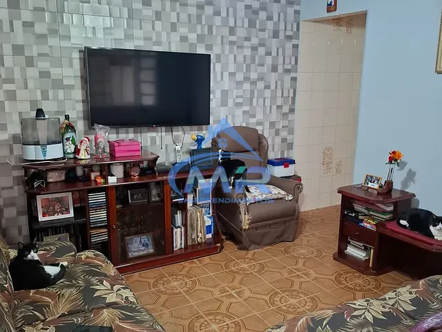 Casa com 180m² 3 quartos e 2 banheiros, à venda, no bairro Vila Santa Lúcia em São Paulo