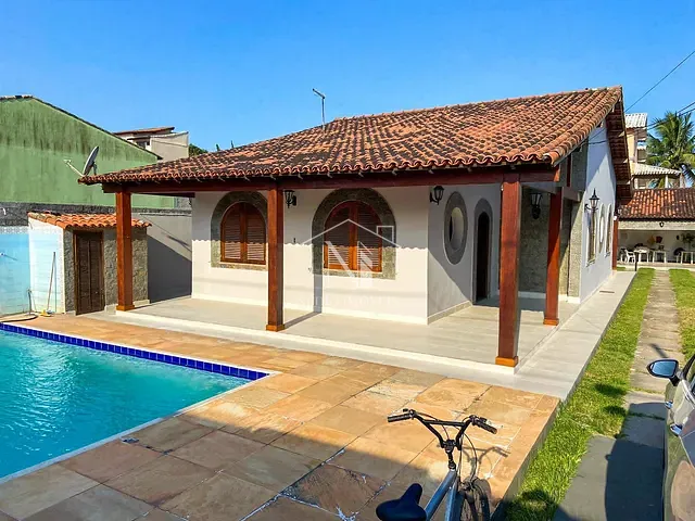 Casa com 600m² 3 quartos e 1 banheiro, à venda, no bairro Barroco (Itaipuaçu) em Maricá