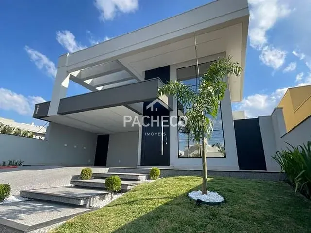 Casa com 300m² 3 quartos e 2 banheiros, à venda, no bairro Bosque dos Cedros em Nova Odessa