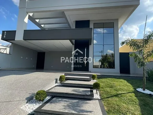Casa com 300m² 3 quartos e 2 banheiros, à venda, no bairro Bosque dos Cedros em Nova Odessa