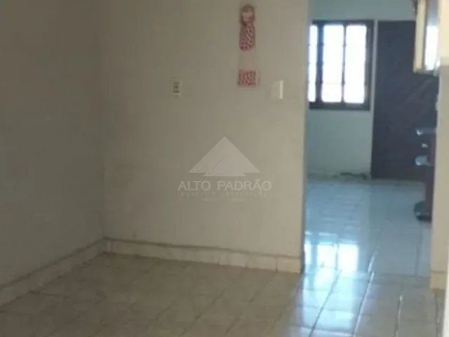Casa com 258m² 3 quartos e 2 banheiros, à venda, no bairro Jardim Miranda D Aviz em Mauá